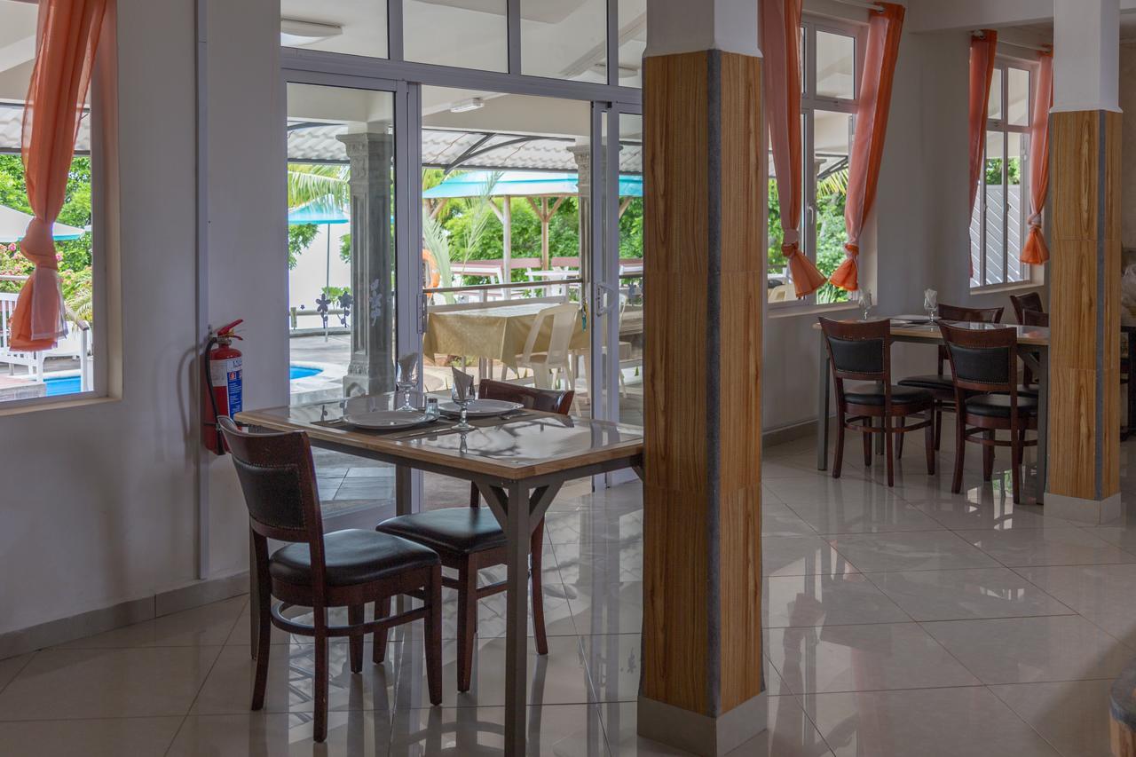 La Ferme Oasis Vacances מראה חיצוני תמונה